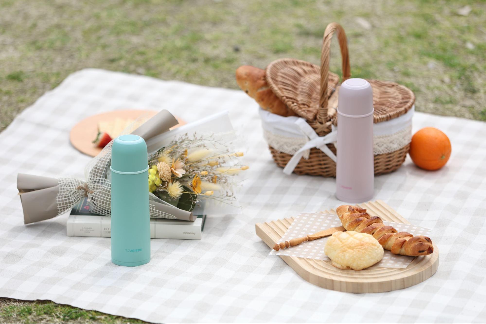 Bình giữ nhiệt hiệu Zojirushi SV-GR50E-AA - 0.5L có các tone màu pastel xinh xắn