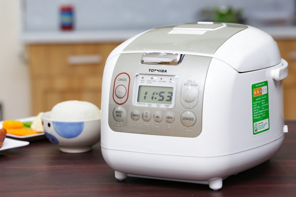Nồi cơm điện Nhật Bản có tốt không? Các thương hiệu uy tín hiện nay 8 Toshiba là thương gia dụng nhưng sản phẩm nồi cơm điện không phải là sản phẩm chính