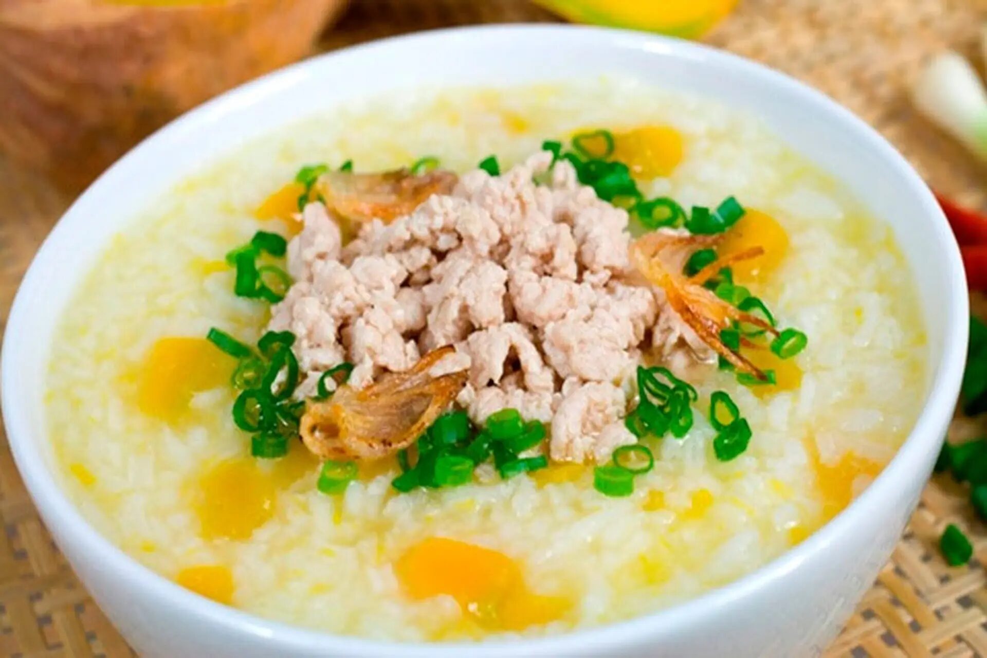 Cách nấu cháo bằng nồi cơm điện ngon không lo bị trào