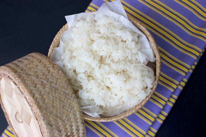 Cơm nếp dẻo mềm, không bị dính thành cục
