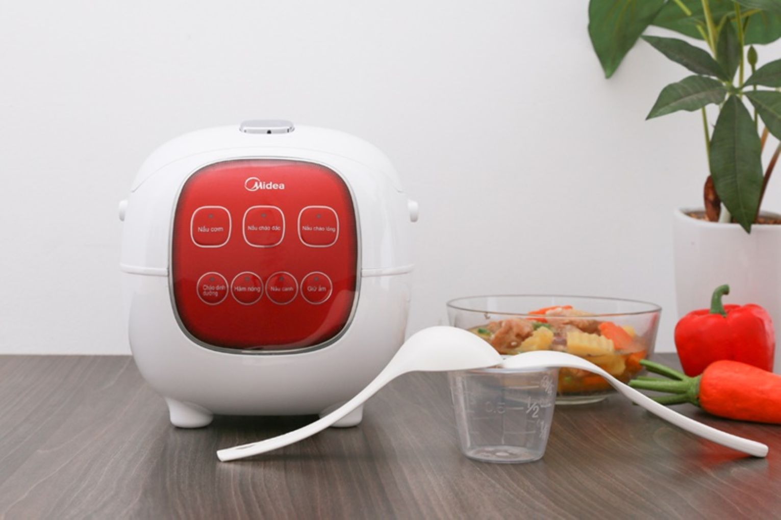 Cách chọn nồi cơm điện cho 2 người và 11 mẫu đáng cân nhắc 14 Midea MB-FS1617 0.6L (Nguồn: Internet)